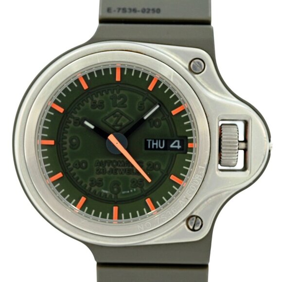 Seiko Cabane de Zucca JDM Giugiaro Dashboard Green Plastic Watch Ref: 7S36-0250! - Picture 2 of 9